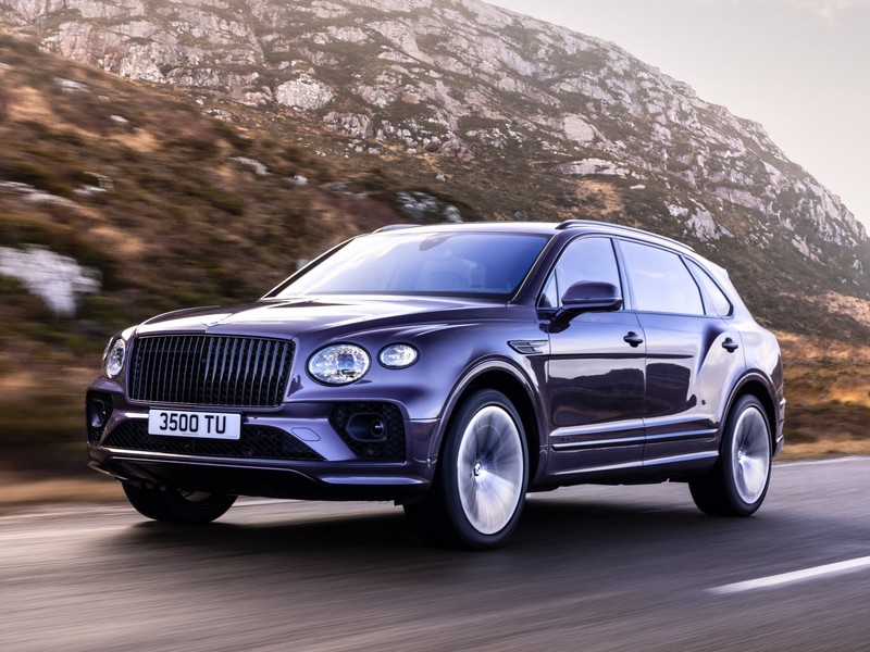 Bentley prodlouží SUV Bentayga 